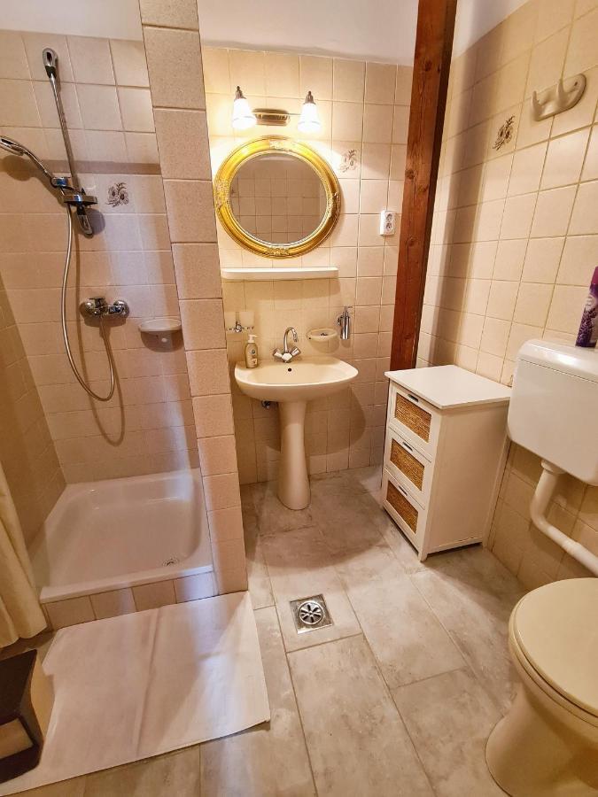 Agas Vendeghaz Hotel Csopak Ngoại thất bức ảnh