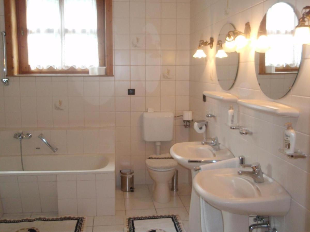 Agas Vendeghaz Hotel Csopak Ngoại thất bức ảnh